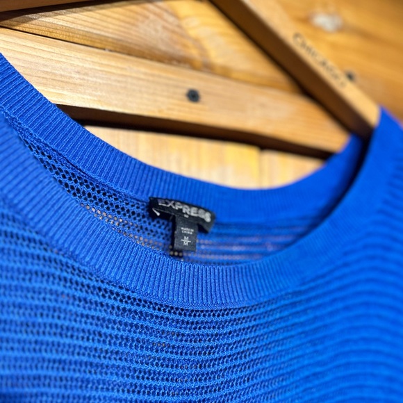 Express Relaxed Fit Cut Out Design Blouse in Bright Blue Women’s Medium - Picture 4 of 9